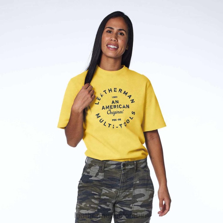 vestir Leatherman camiseta de manga corta con insignia Heritage amarillo T44R293 - Leatherman Super Tool 300 - Image 2
