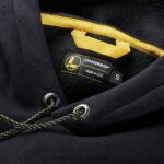 vestir Leatherman sudadera con logo dibujado a mano negro T44R277 - Leatherman Navajas - Image 4